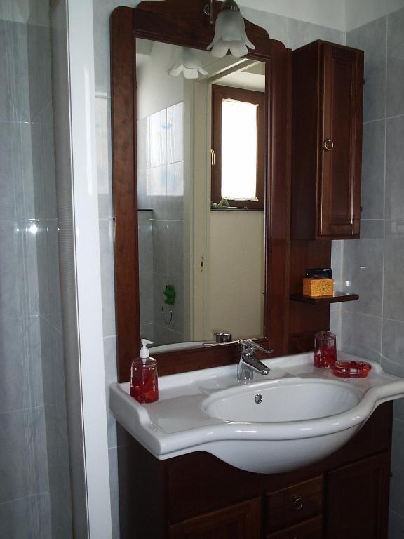 Elicrim Hotel Santo Stefano di Magra Bilik gambar